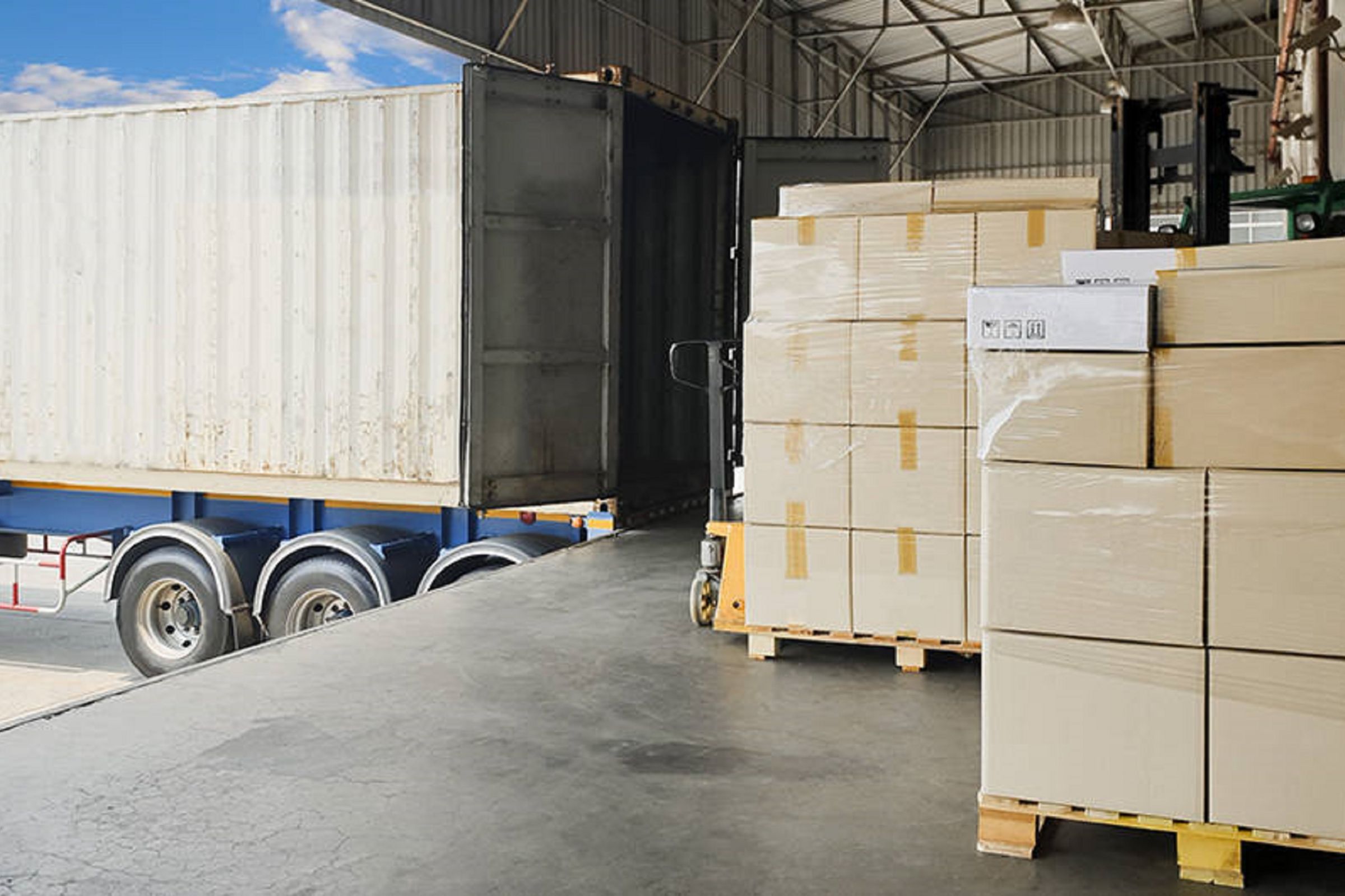 Why Automation Can’t Replace Skilled CDL Truck Drivers